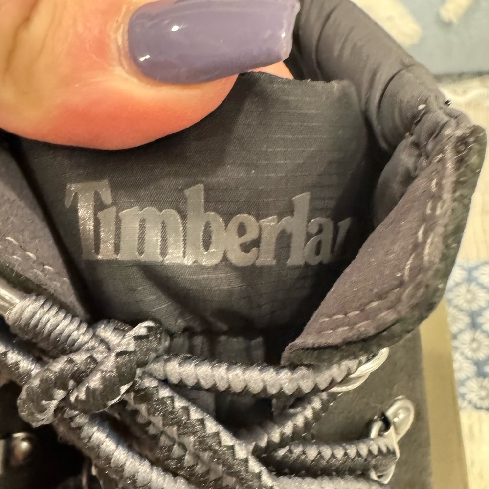 Timberland Courmayeur Valley Hiking Boot - Women's size 8, black nubuck, NIB! - Picture 10 of 11